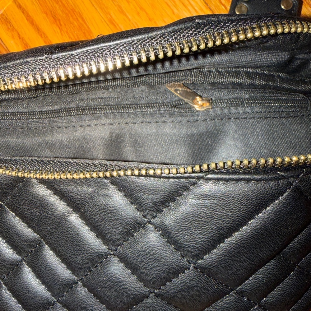 Steve Madden Black Leather Belt Bag Like New Used Once - Picture 5 of 5